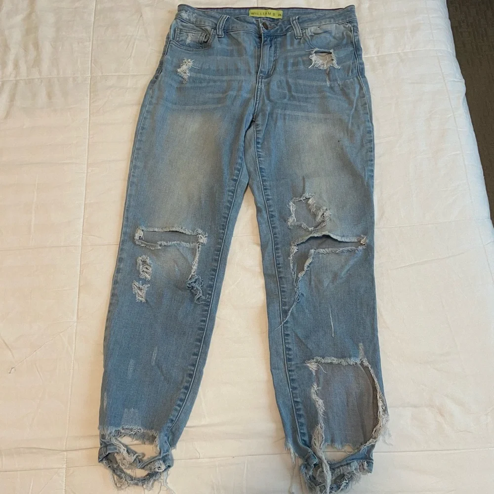 William B Mid Rise Ripped Jeans - Picture 1 of 3